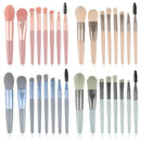 Kit com 8 Pincéis de Maquiagem Profissionais – Nylon & Plástico Transforme sua maquiagem.